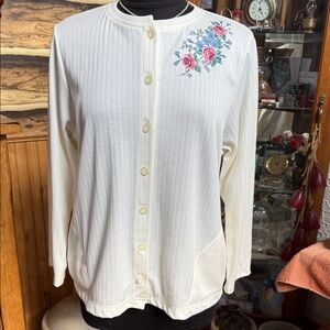 Bon Worth White Button Down Shirt with Floral Embroidery